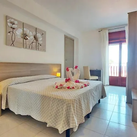 Hotel Costa Azzurra 3*
