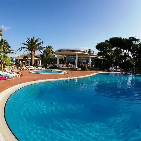 Costa Azzurra Hotel 3*