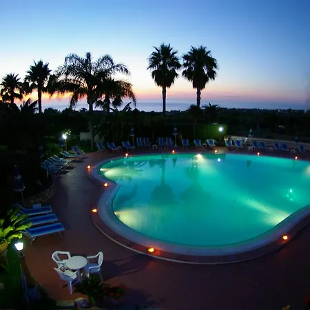 ホテル Costa Azzurra - Panoramic Swimming Pool And Free Parking